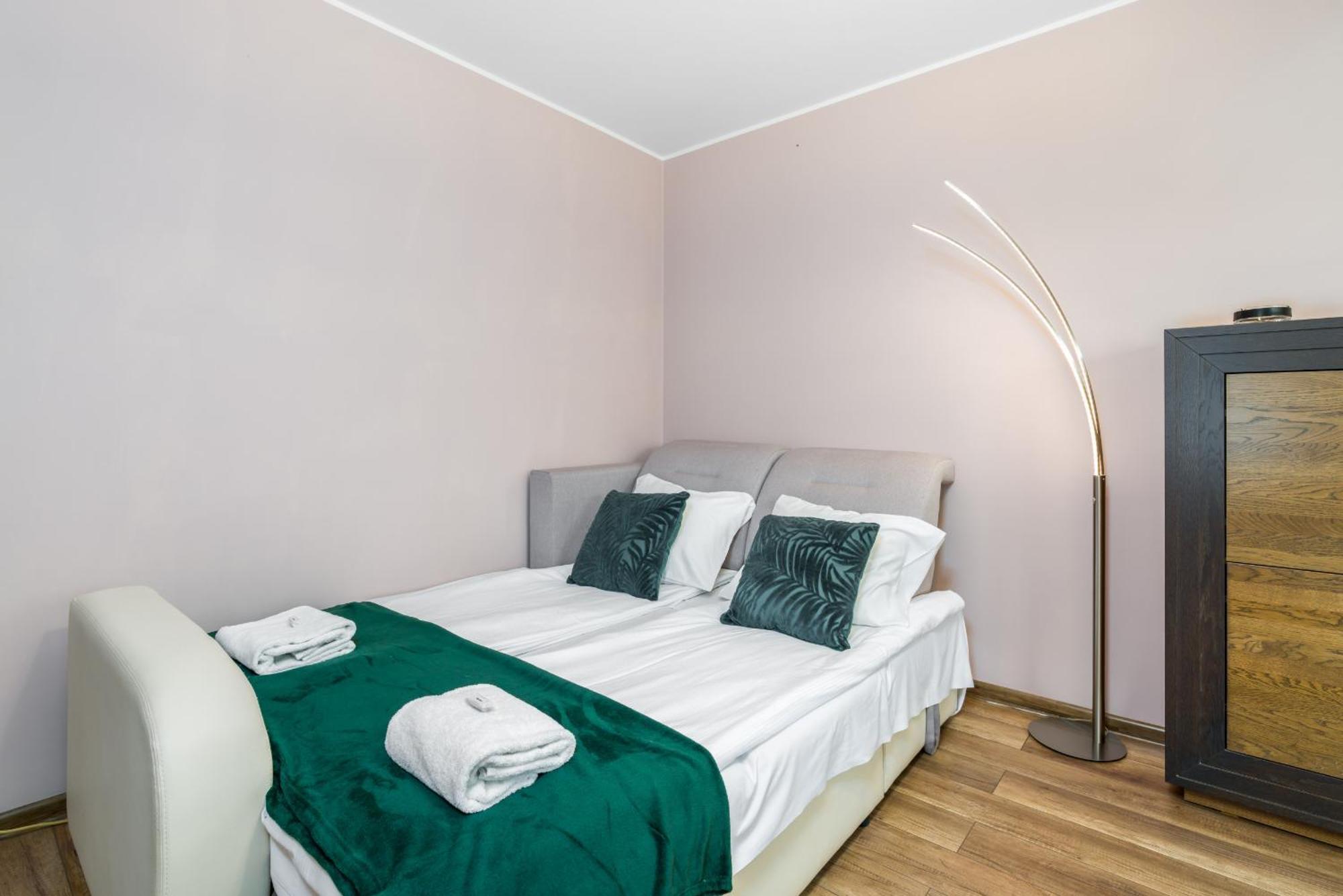 Apartment Bukowska W Poznaniu By Renters Posen